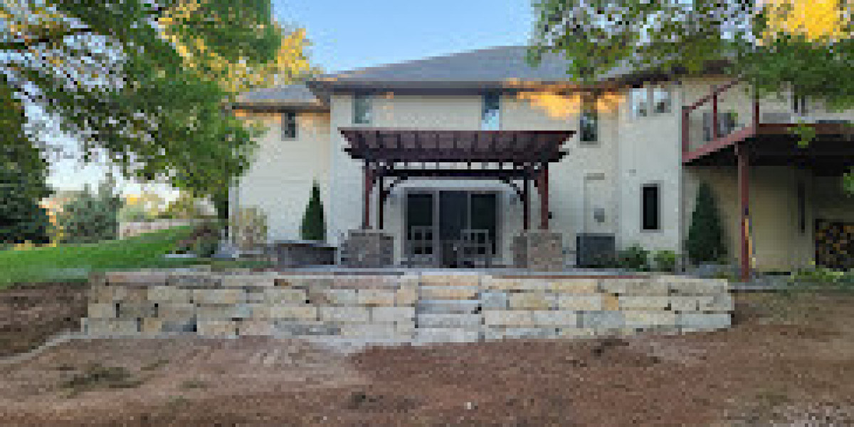Transform Your Yard With Creative Outdoor Living Ideas